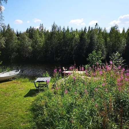Lakeside Metsaeranta Ferienhaus *